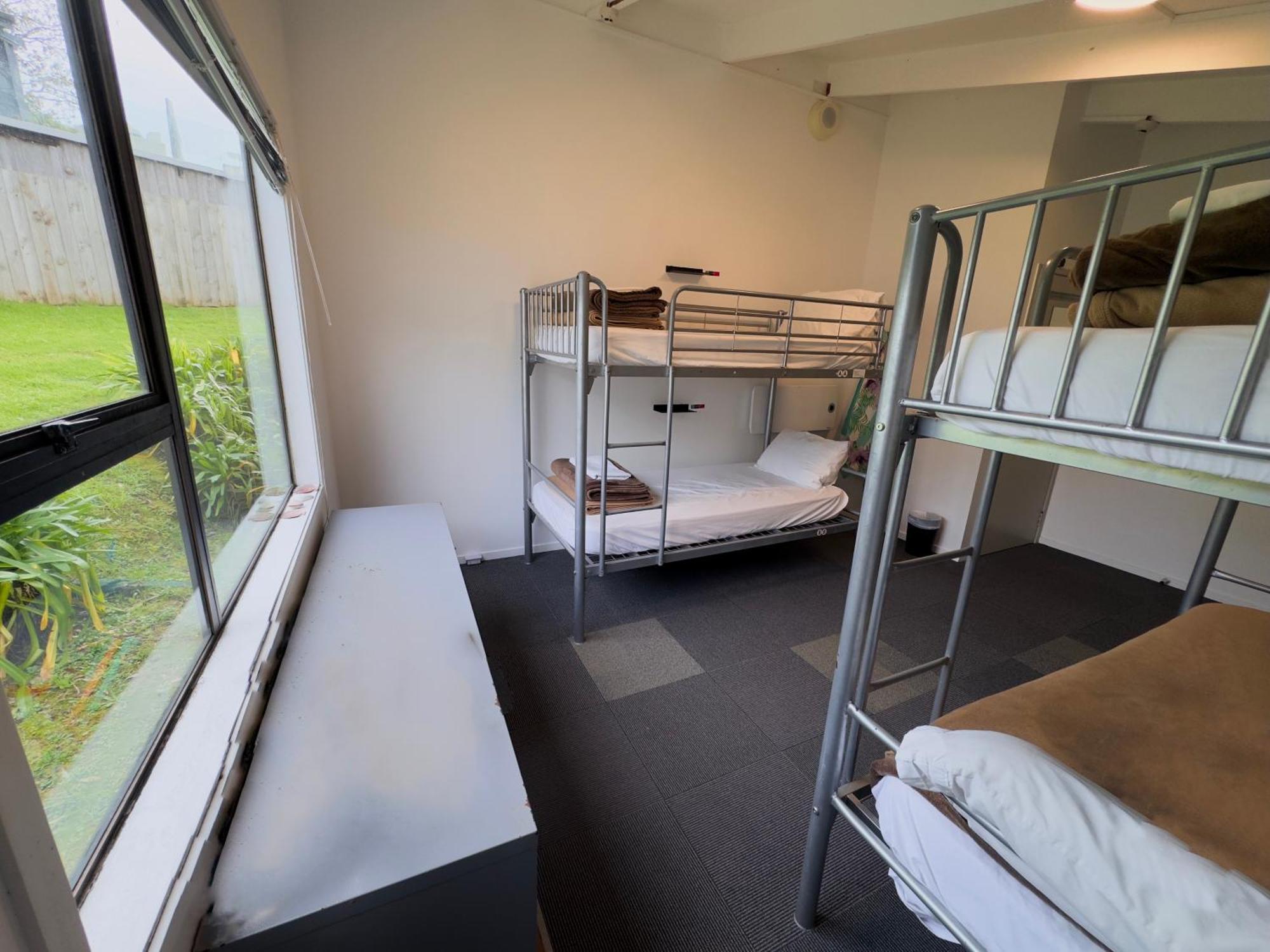 Waiheke Backpackers Hostel Onetangi Exterior foto